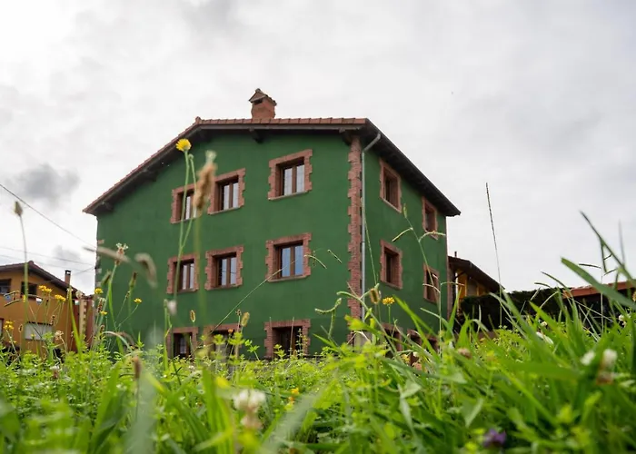 La Casita Verde De Cabarceno